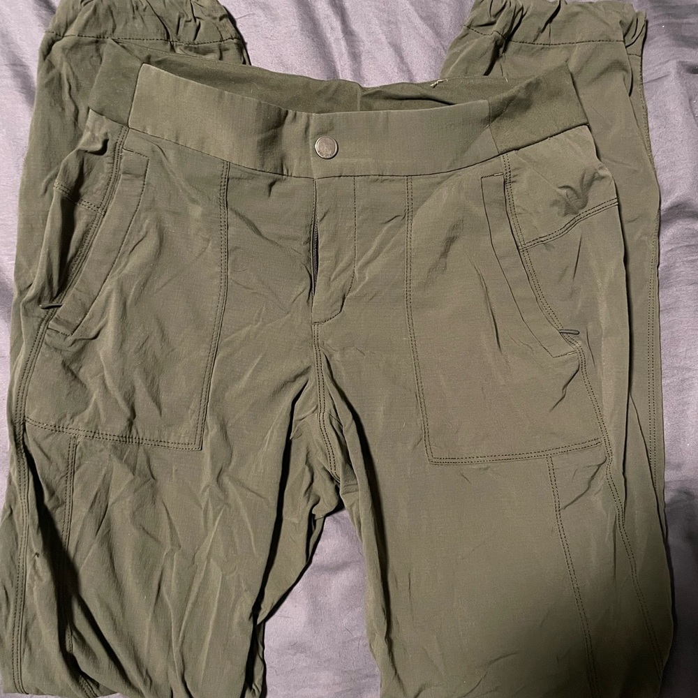 Athleta Womens Jogger pants